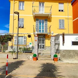 Bed & Breakfast Petit Dejeuner, Chiavari